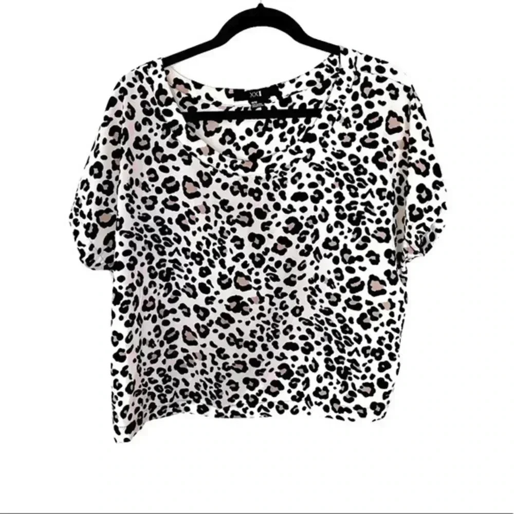 White Leopard Cheetah Silk Crop Top Blouse Short Sleeve Boho Shirt M